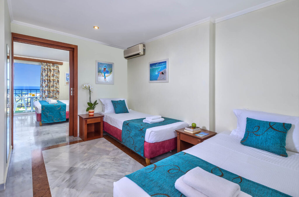 5FAMILY SUITE S.V.RETHYMNO MARE